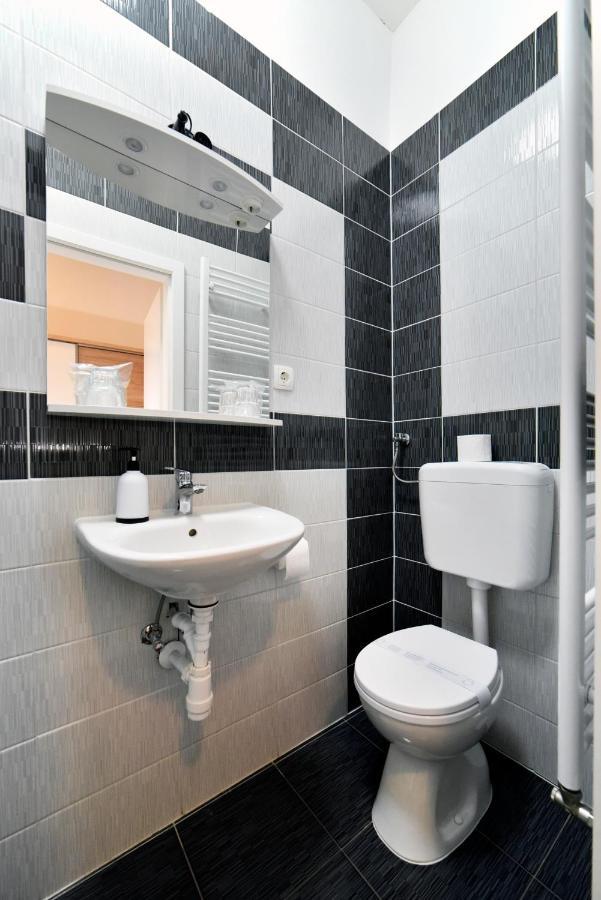 Virtus Apartments And Rooms With Free Private Parking زغرب المظهر الخارجي الصورة